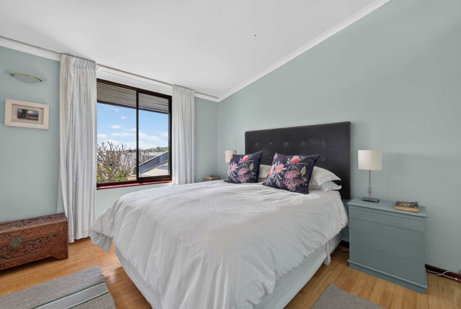 3 Bedroom Property for Sale in Camps Bay Western Cape